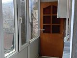 BURSA SETBAŞI ÜZERİ İPEKÇİLİK CADDESİNDE 65 M2 1+1 DOĞALGAZ KOMBİLİ BAKIMLI KİRALIK DAİRE