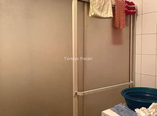 BURSA SETBAŞI ÜZERİNDE KREDİYE UYGUN ASANSÖRLÜ ARA KAT 90 M2 2+1 SATILIK DAİRE