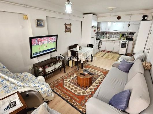 BURSA SETBAŞI ÜZERİNDE KAT MÜLKİYETLİ 3+1 120 M2 SATILIK ARA KAT DAİRE