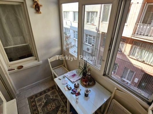 BURSA SETBAŞI ÜZERİNDE KAT MÜLKİYETLİ 3+1 120 M2 SATILIK ARA KAT DAİRE