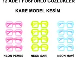 Siyah Kadife Kumaş Üzerine Rengarenk Payetli Pullu Parti Maskesi 16x14 cm