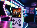 SUP Retro El Konsolu – 500 Oyun, TV Bağlantılı, 3 İnç Ekranlı Şarjlı Mini Atari