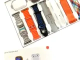 9 Ultra Akıllı Saat 49mm 2inç Ekran 7 Kordonlu ve Bluetooth Kulaklık