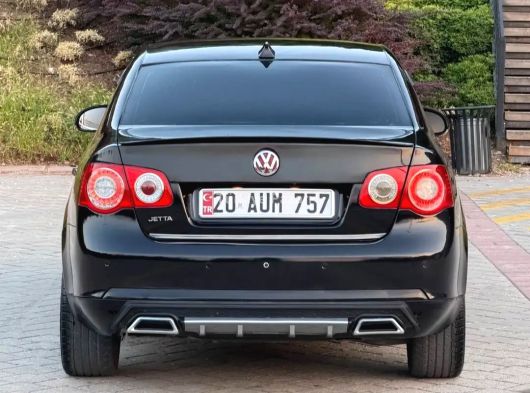 NADİR KALANLARDAN WW JETTA 1.6 DÜZ MOTOR BENZİN TÜPLÜ 2006 MODEL YENİ KASA TEMİZ AİLE ARACI