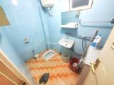 BURSA OSMANGAZİ TOPHANE ORTAPAZAR CD. 120 M2 3+1 HASTANELERİN ÜSTÜ 2. KAT ARA KAT KİRALIK DAİRE