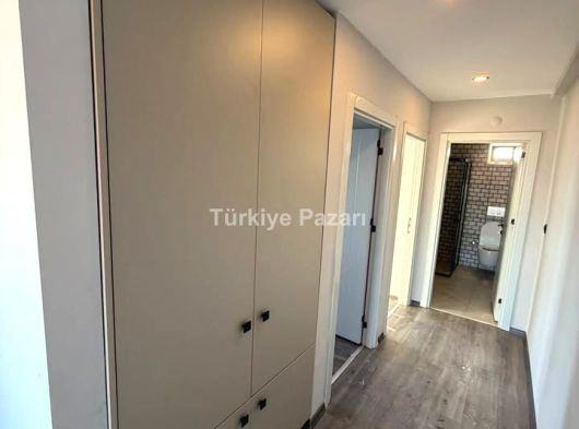 VARSAK MENDERES MAHALLESİNDE 2+1 HAVUZLU BİNADA 3.KAT ASANSÖRÜ İSKANLI AÇIK MUTFAKLI