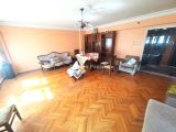 BURSA OSMANGAZİ TOPHANE ORTAPAZAR CD. 120 M2 3+1 HASTANELERİN ÜSTÜ 2. KAT ARA KAT KİRALIK DAİRE