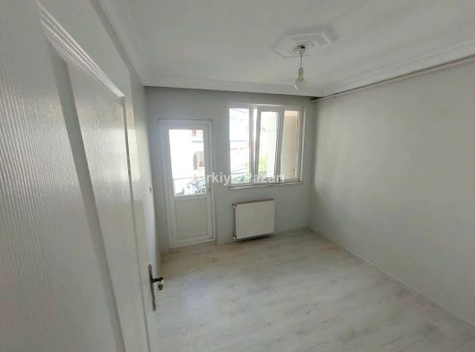 BURSA GÜRSU İSTİKLAL'DE YENİ BİNA BRÜT 100 M2 NET 80 M2 DÜKKAN ÜZERİ SATILIK FIRSAT DAİRE