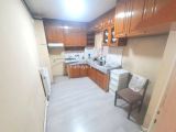BURSA OSMANGAZİ TOPHANE ORTAPAZAR CD. 120 M2 3+1 HASTANELERİN ÜSTÜ 2. KAT ARA KAT KİRALIK DAİRE