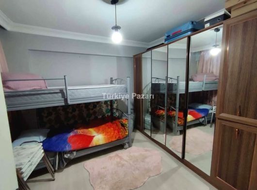 BURSA SETBAŞI ÜSTÜ SAKALDÖKEN CADDESİ ÜZERİNDE 2+1 KAT MÜLKİYETLİ SATILIK ARA KAT DAİRE