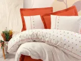 Altın Renk Yandan Tüylü Pul Payet İşlemeli Parti Maskesi 23x12 cm