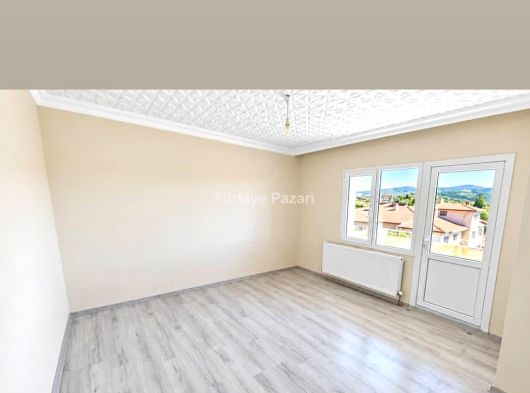 KULA/MANİSADA SATILIK 3+1 ZEMİN KAT 135 M2 DOĞALĞAZLI TEMİZ FERAH MASRAFSIZ DAİRE