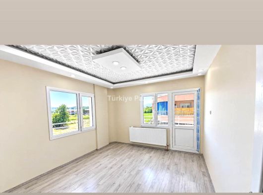 KULA/MANİSADA SATILIK 3+1 ZEMİN KAT 135 M2 DOĞALĞAZLI TEMİZ FERAH MASRAFSIZ DAİRE