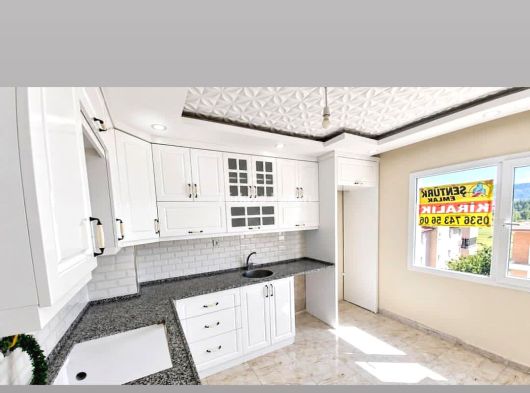 KULA/MANİSADA SATILIK 3+1 ZEMİN KAT 135 M2 DOĞALĞAZLI TEMİZ FERAH MASRAFSIZ DAİRE