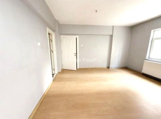 KEÇİÖREN'DE CADEDE ÜZERİNDE MASRAFSIZ YAPIDA 3+1 KİRALIK DAİRE