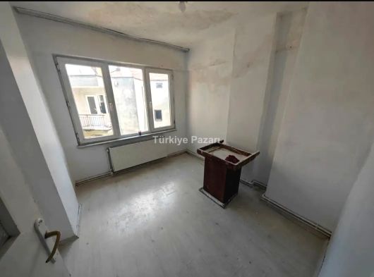 BURSA ALTIPARMAK MAHALLESİ'NDE 4+2 180 M2 GENİŞ TERASLI KREDİYE UYGUN SATILIK FIRSAT DAİRE