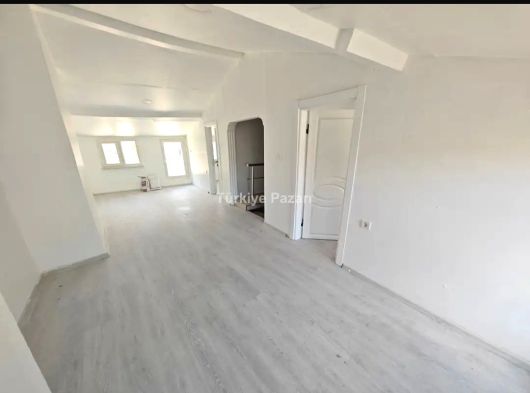 BURSA ALTIPARMAK MAHALLESİ'NDE 4+2 180 M2 GENİŞ TERASLI KREDİYE UYGUN SATILIK FIRSAT DAİRE