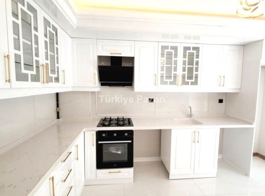 KEÇİÖREN'DE CADDE ÜZERİ MASRAFSIZ FULL+FULL YAPILI 4+1 DAİRE