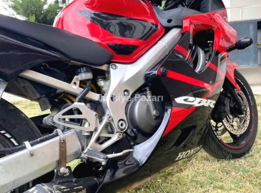 HONDA CBR 600F