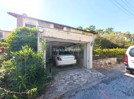 Marmaris Armutalan Camiavlu Doğa İçinde Satılık 3+1 İkiz Villa