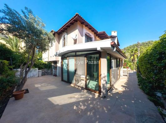 Marmaris Armutalan Camiavlu Doğa İçinde Satılık 3+1 İkiz Villa