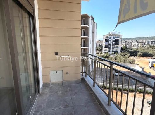 ANTALYA KEPEZ GÖÇERLER MAHALLESİN DE SATILIK YERDEN ISITMALI 2+1 ABD MUTFAK DAİRELER
